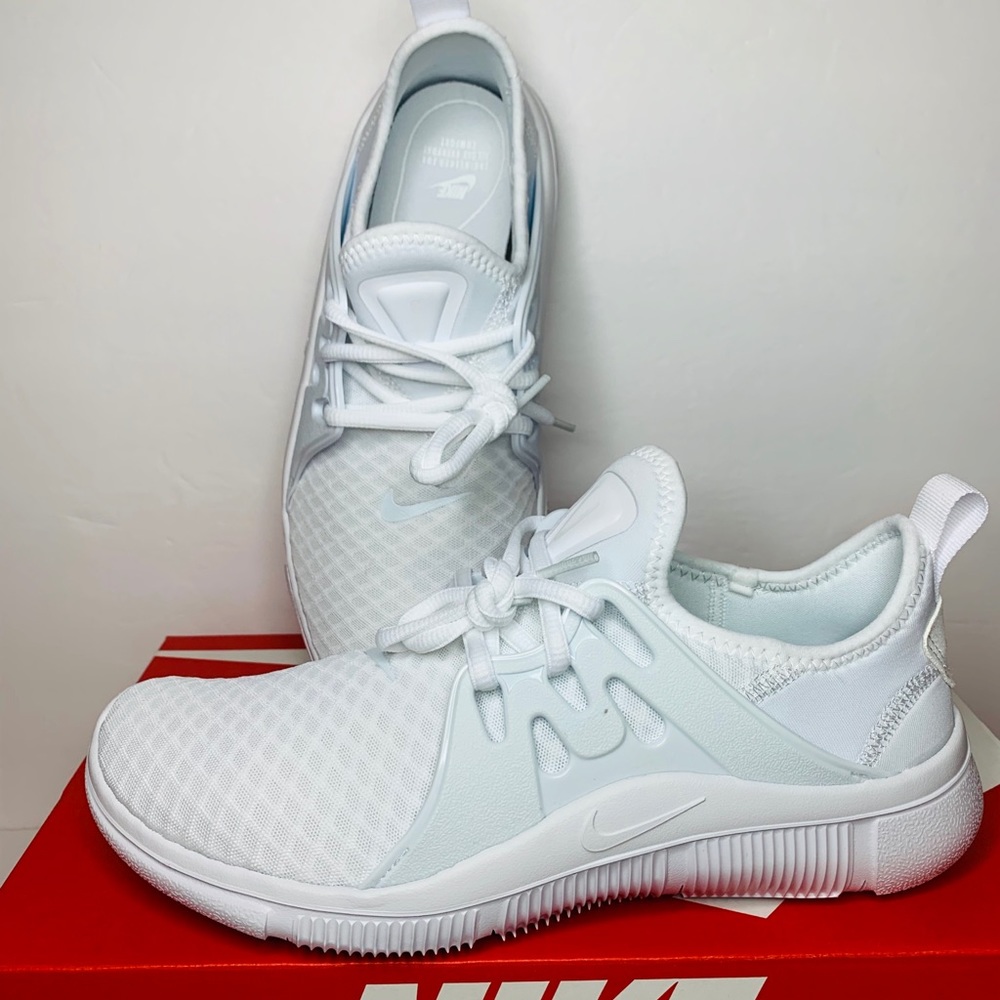 Wmns Nike Acalme - Picture 10 of 10